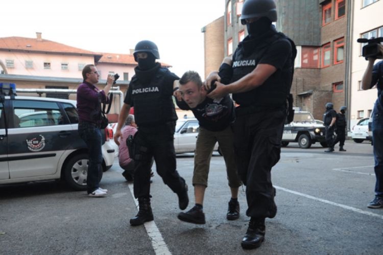 Uhapšena 4 dilera iz Gračanice