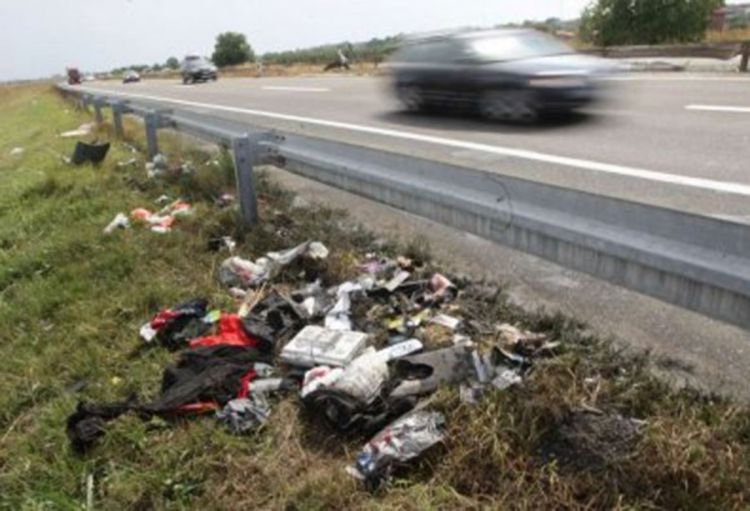 Dvojica dječaka poginula zbog igre roditelja usred vožnje