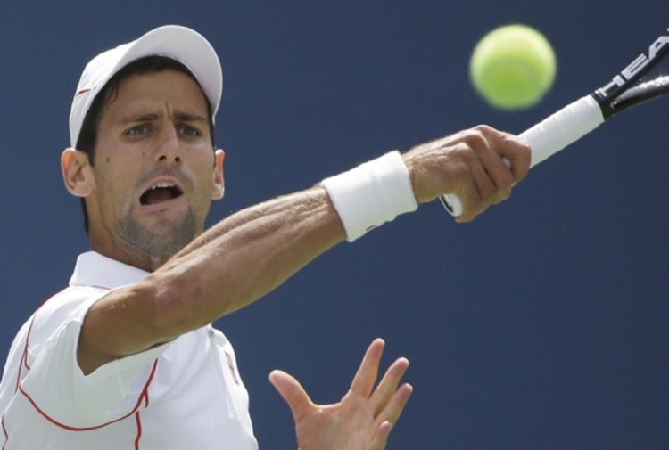 Novak uz dosta grešaka do trećeg kola