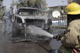 Bombaši samoubice napali američku bazu u Avganistanu