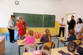 Udžbenici i školski pribor za učenike petog razreda