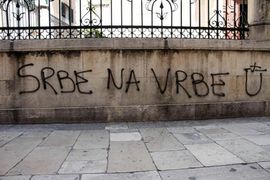 DUBROVNIK: Uhapšen autor grafita protiv Srba?