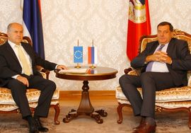 Dodik: Zatvoriti OHR - Incko Odluka na PIC-u