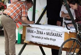 Prikupljeno dovoljno potpisa za referendum o braku u Hrvatskoj