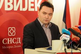 Košarac: Ko napušta platformu treba da napusti i fotelju