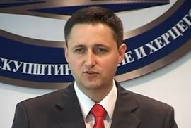 Bećirović: Smjene samo u skladu sa ustavom i zakonima