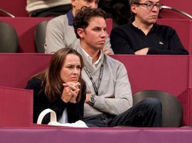 Martina Hingis prebila muža