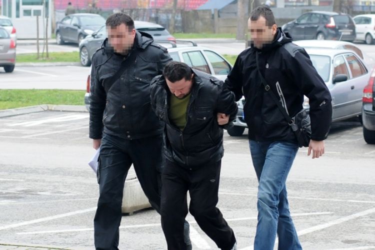 Banjalučanin (38) optužen za silovanje osmogodišnje kćerke