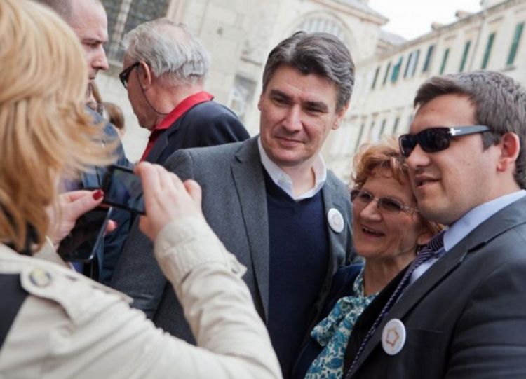Ćirilicu vraćamo našom voljom, ne pod ičijim pritiskom