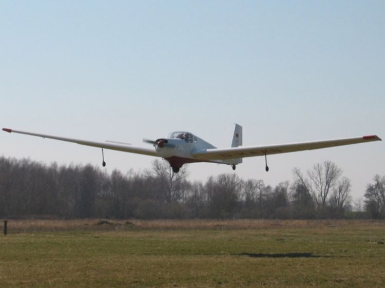 Avione ima 20 bh. građana