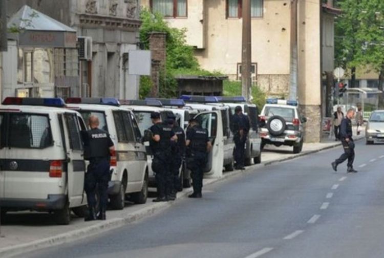 Pucnjava u Sarajevu, policija pretresa kuću u kojoj je pet osoba