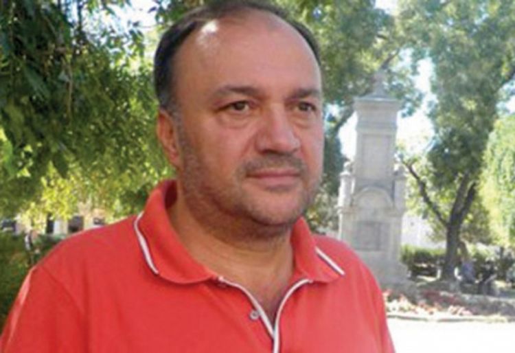 Sestre vratile torbu punu novca