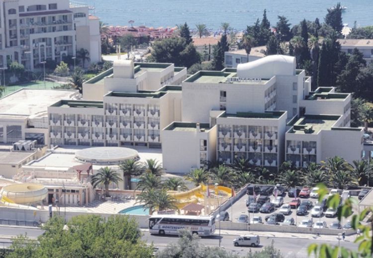 Dječak (4) pao s drugog sprata hotela
