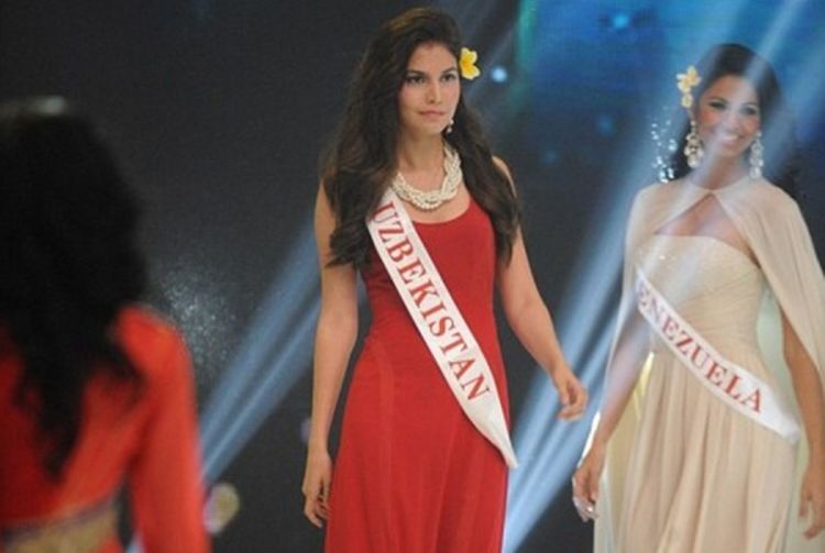 Ganijeva tvrdi da je Miss Uzbekistana, a niko ne zna ko je ona