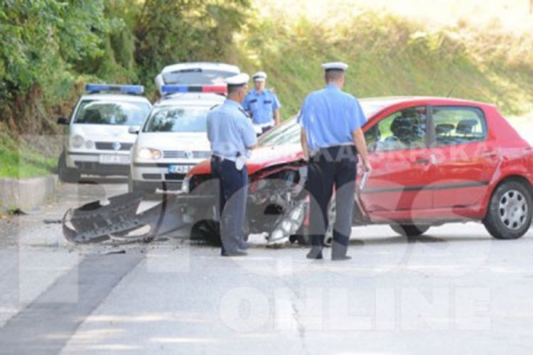 Banjaluka: Automobilom u betonski zid