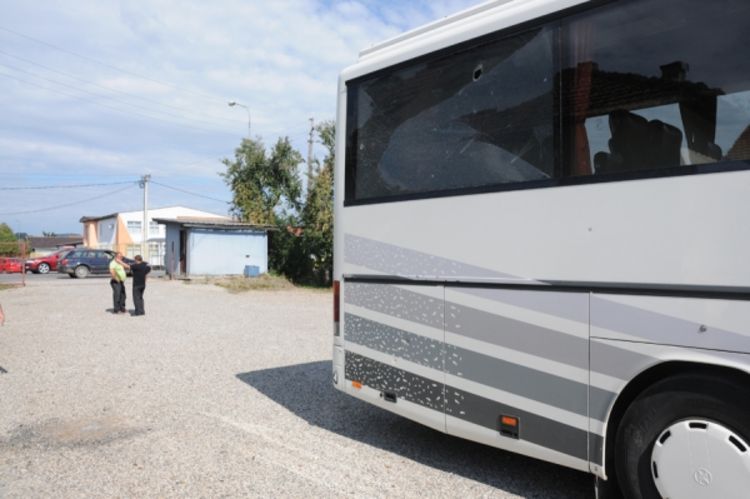 Dva odvojena bombaška napada protresla Banjaluku i Glamočane