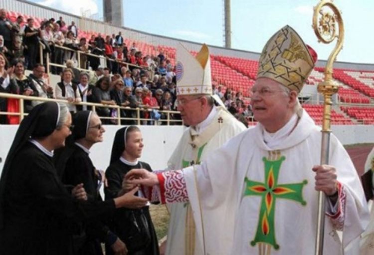 Papin izaslanik služio misu