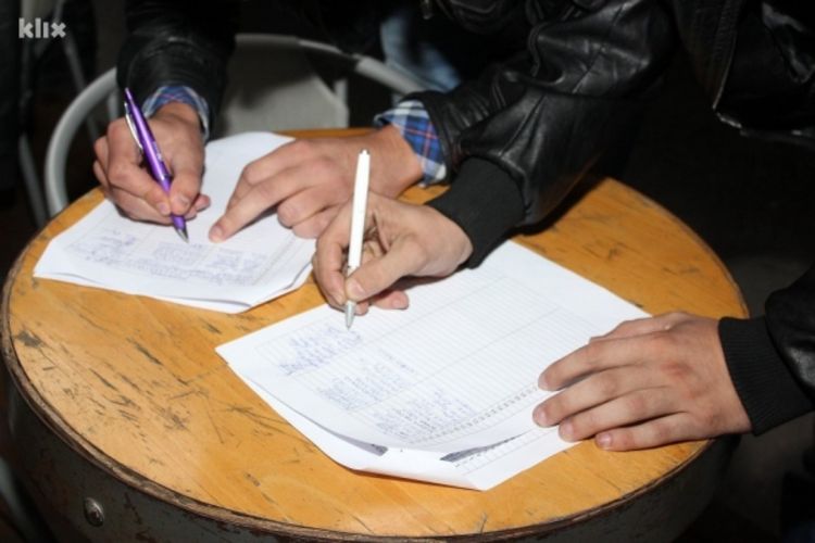 Građani Sarajeva počeli potpisivati peticiju za ulicu Milana Mladenovića