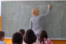 Petini nastavnika umanjena plata