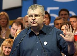 Čanak: Potrebna vojvođanska policija i služba bezbednosti
