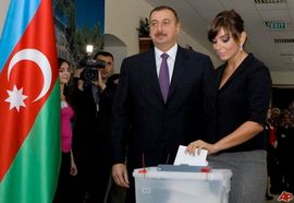 Predsjednik Alijev slavi ubjedljivu pobjedu