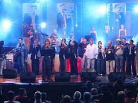 Održan koncert "Indexi i prijatelji" u punom centru Sava