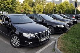 Radončić "kralj štednje": Oduzeo i službena vozila