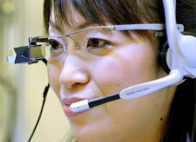 Japanci izumili naočare za prevođenje