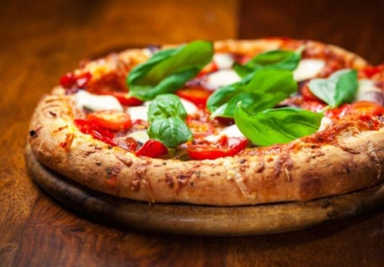 Kako napraviti savršeno tijesto za pizzu