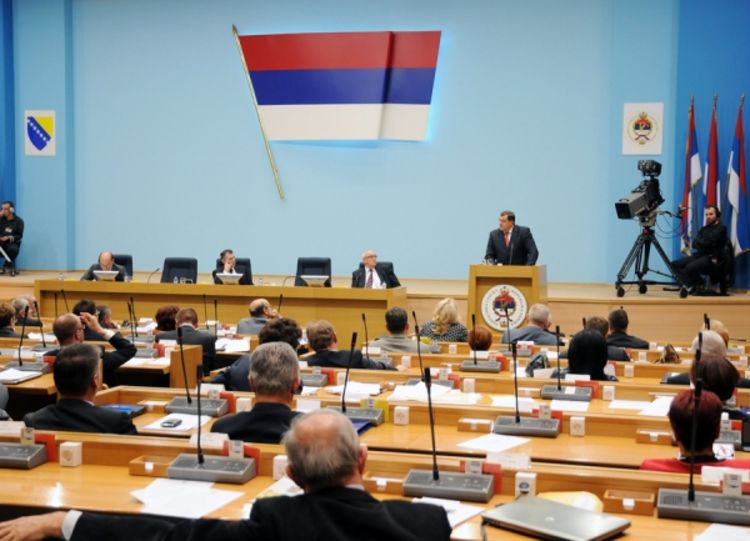 Poslanici jednoglasno za briselske principe