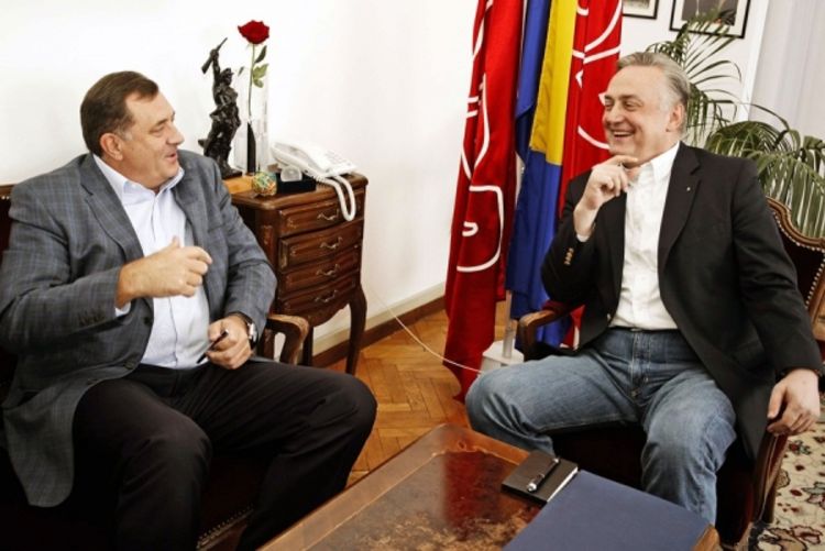 Počeo sastanak SNSD i SDP u Sarajevu