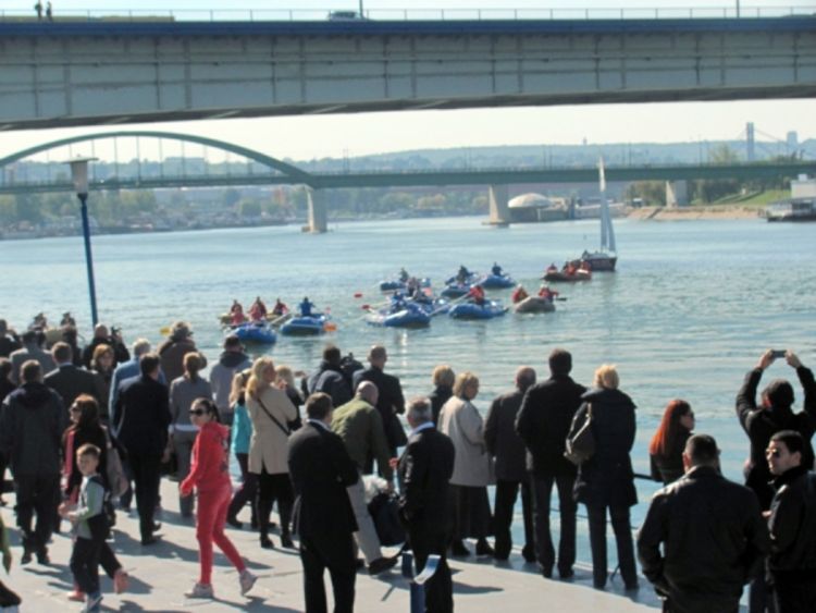 Regata stigla u savsko pristanište u Beograd