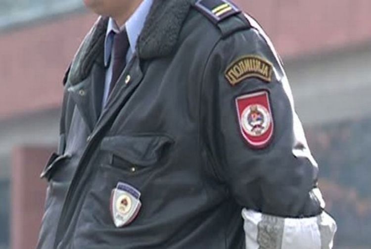 Ukradena policijska značka i službena legitimacija