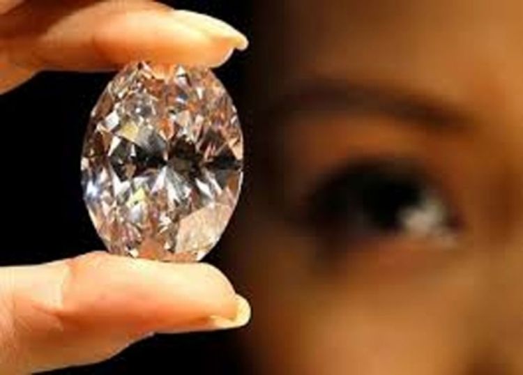 Bijeli dijamant prodan za 30 miliona dolara