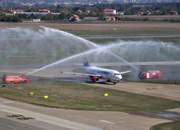 Prvi avion Er Srbije stigao u Beograd