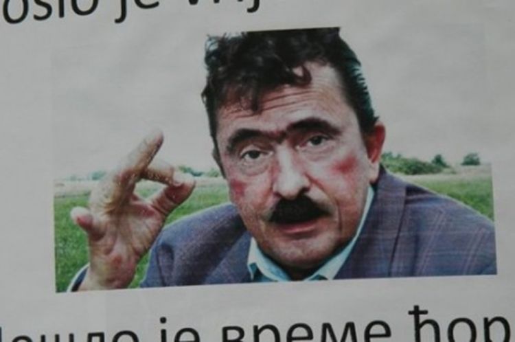Osvanuli plakati sa  likom Srećka Šojića u Vukovaru