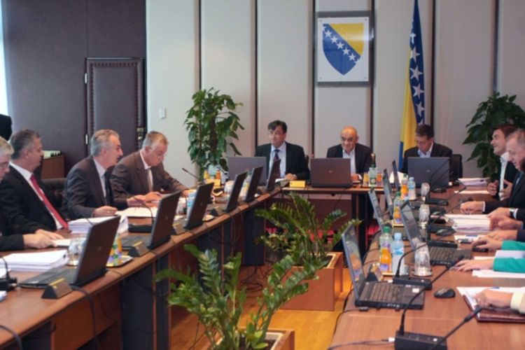 SDP i SBB protiv smjene Šarovića