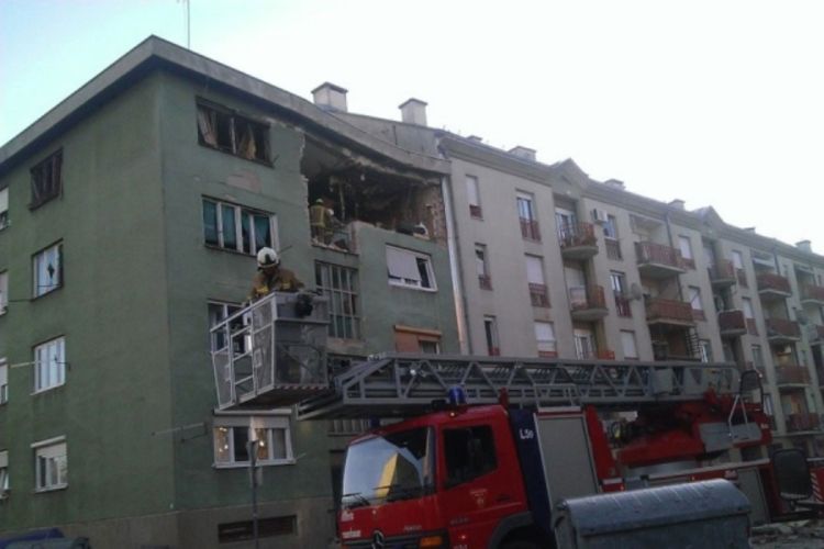 Deset povrijeđenih u eksploziji u Karlovcu: Uništen sprat zgrade