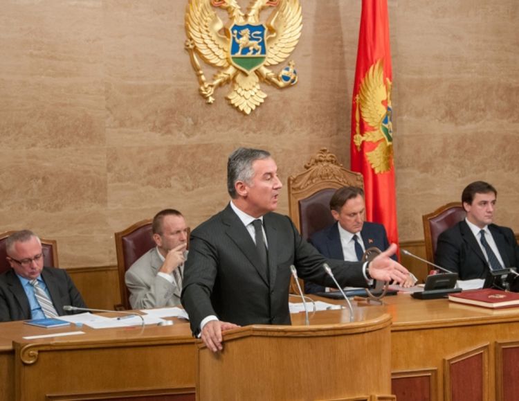 Đukanović: Neizvjesna sudbina KAP-a