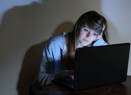  Internet povezan s depresijom?