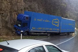 U sudaru u Lašvi poginuo 26-godišnji mladić