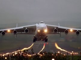 Najveći avion na svijetu na Plesu