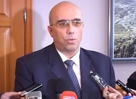 Prtilo preko leđa novinara uvodi red u Skupštinu grada Trebinje