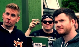 Pivo s rokenrol potpisom