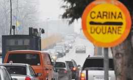 Na graničnom prijelazu Velika Kladuša čeka se više od sat vremena