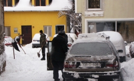 Snijeg prekinuo električne vodove