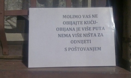 Poruka koja je postala hit: Ne obijajte kuću, nema se šta odnijeti