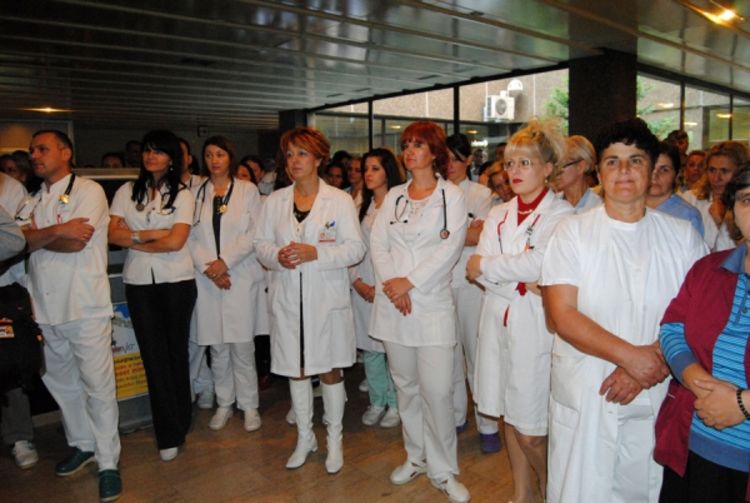 Održan miran protest radnika Kliničkog centra Banjaluka