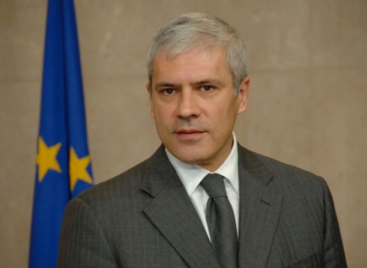 Tadić: Nije isključeno da se vratim u politiku