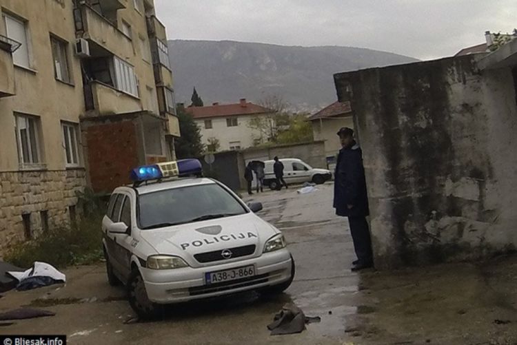 Mostarac (25) skočio s trećeg sprata